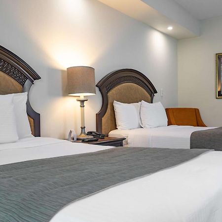 Best Western Plus Monterrey Colon Extérieur photo