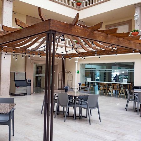 Best Western Plus Monterrey Colon Extérieur photo