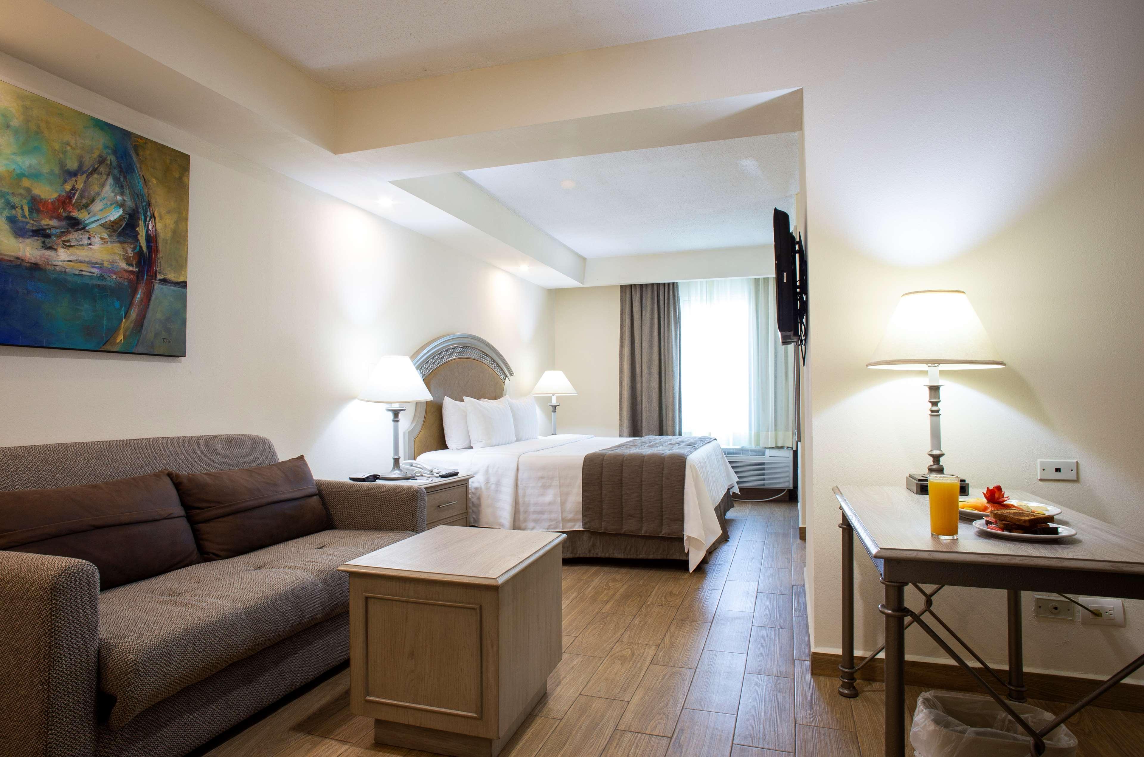 Best Western Plus Monterrey Colon Extérieur photo