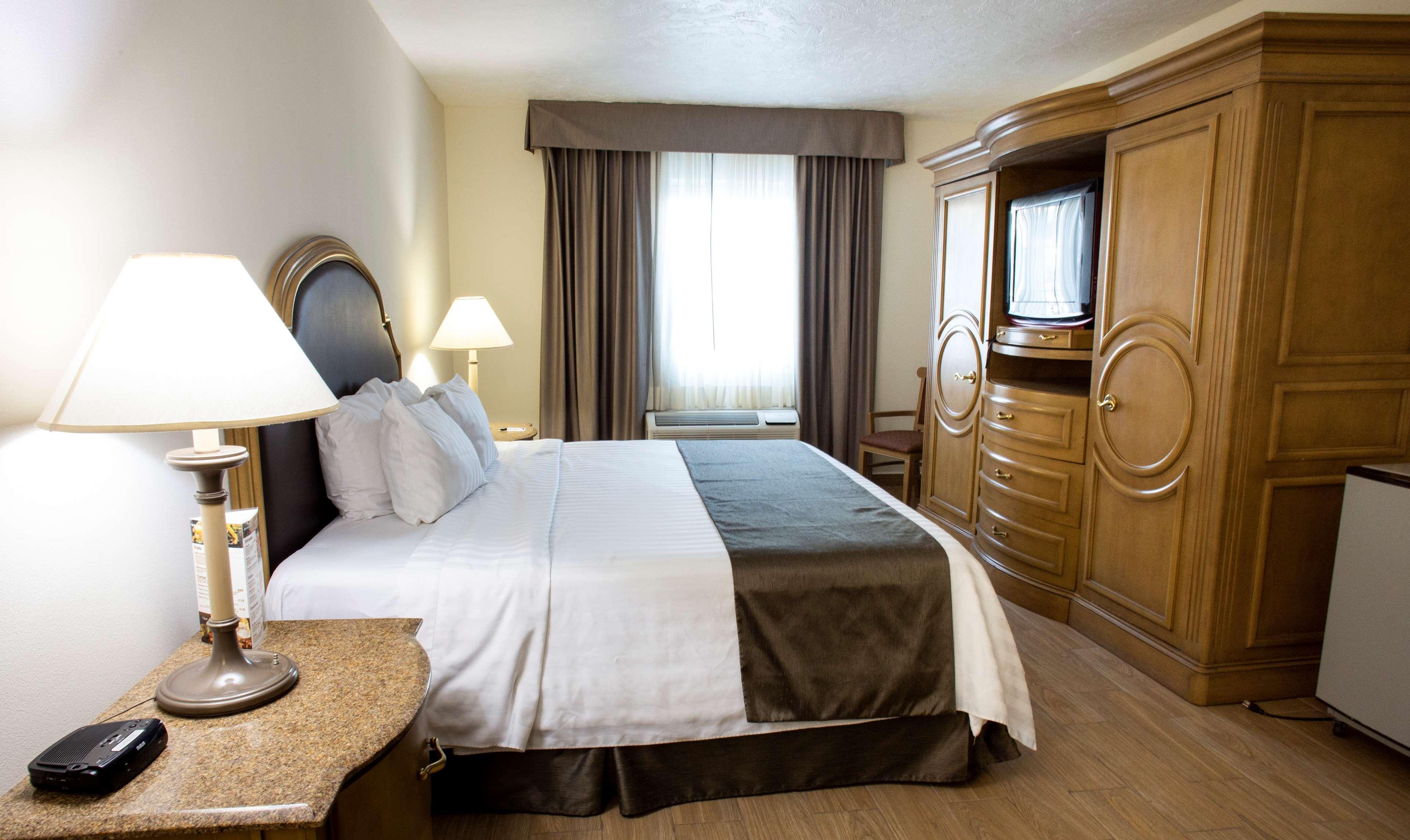 Best Western Plus Monterrey Colon Extérieur photo