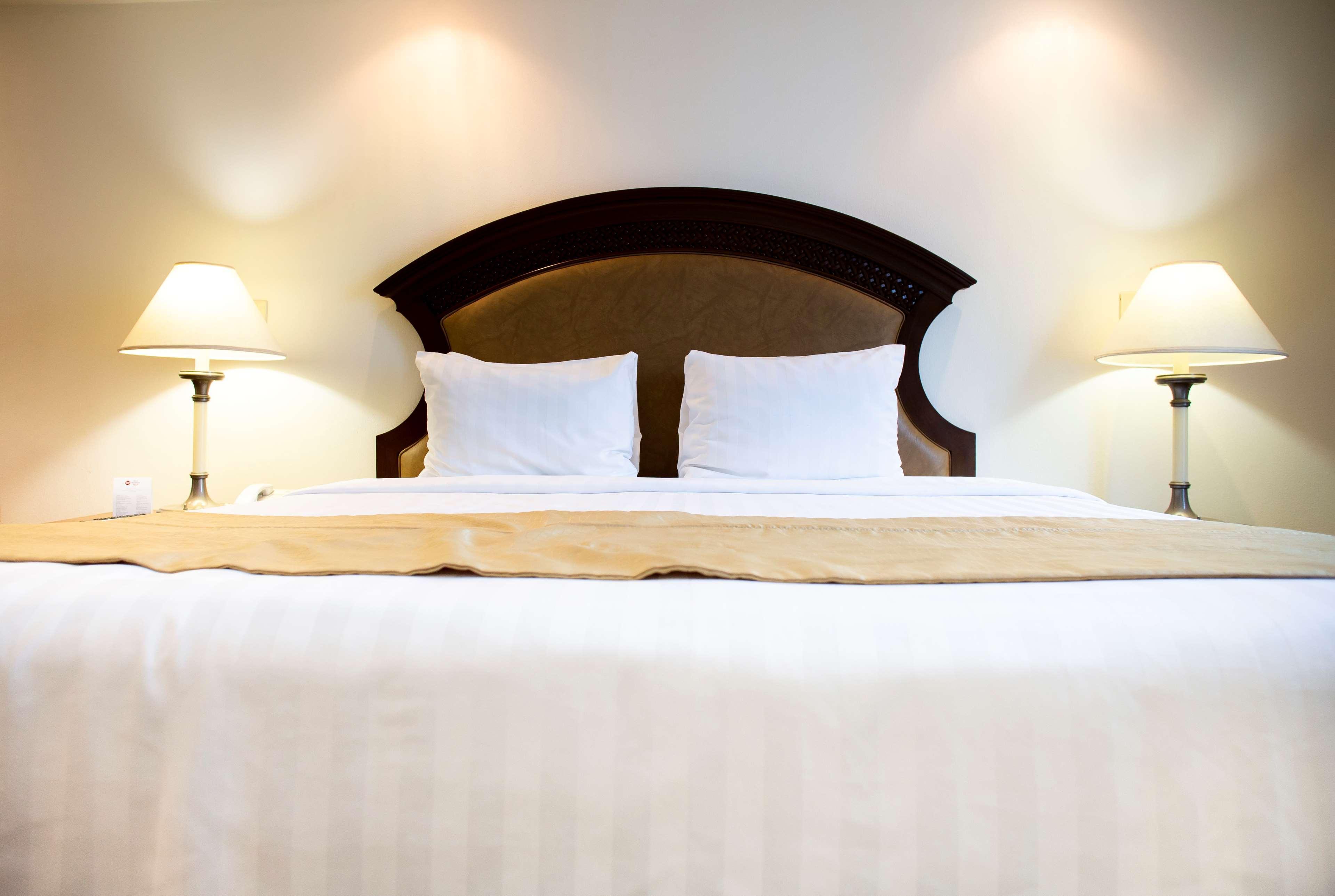 Best Western Plus Monterrey Colon Extérieur photo