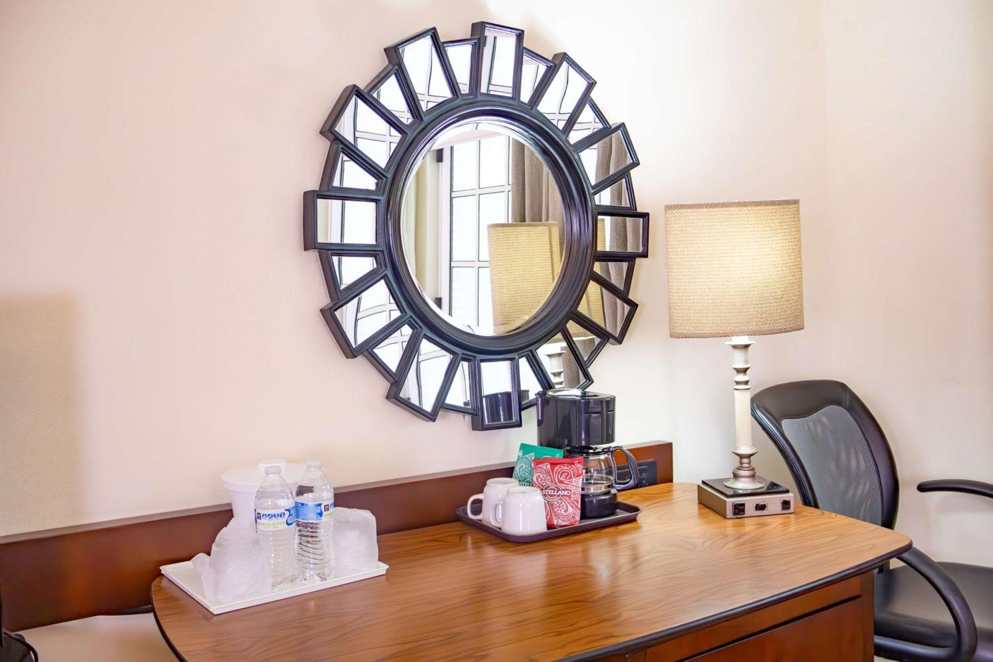 Best Western Plus Monterrey Colon Extérieur photo
